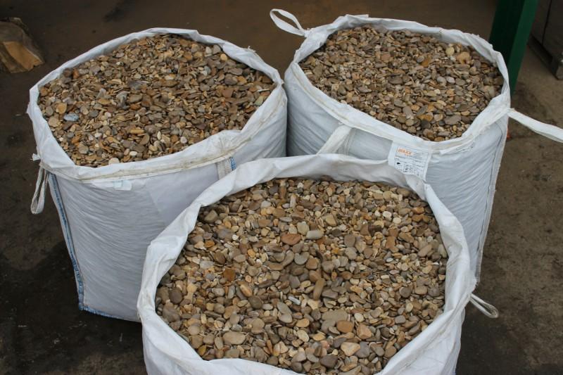 Галька каспийская фр. 20-40 мм.